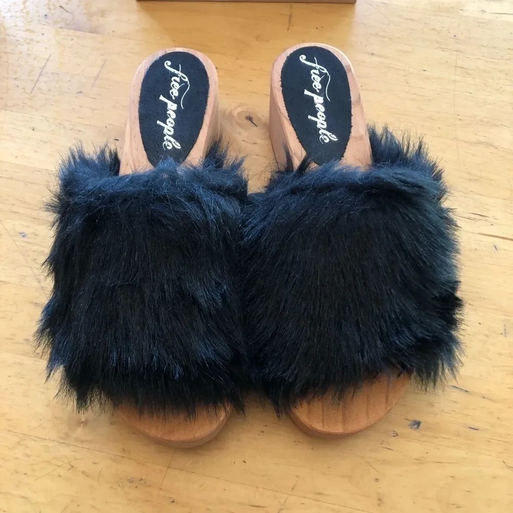 NEW Free People Faux Fur Sonnet Clog Sandal Sz 6